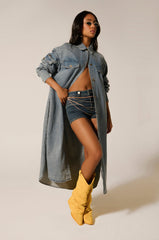 BACK TO REALITY DENIM SHORT