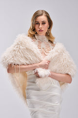 STAR CROSSED LOVER FAUX FUR VEST IN IVORY