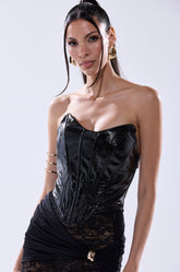 VAMPY FAUX LEATHER CORSET