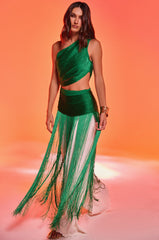 GINA SINGLE SHOULDER FRINGE TOP IN KELLY GREEN