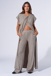 VIBE OUT FLARE LEG KNIT PANT IN GREY