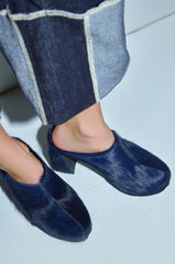 AZALEA WANG GOLDING NAVY PONY HAIR CHUNKY PUMP