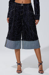 FEELS LIKE MONEY DENIM BERMUDA SHORT