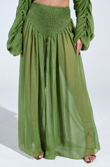 LAURA RUCHED PALAZZO PANT IN GREEN