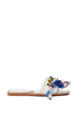 AKIRA LORCAN WHITE SANDAL