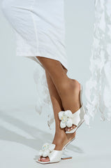 AZALEA WANG LOUSINE WEDGE WHITE SANDAL