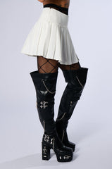 SHAKE IT UP PLEATED MINI SKIRT