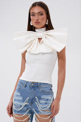 CUTIE BOW TOP IN WHITE