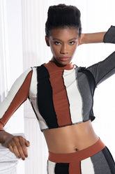 ALL DAY CONTRAST TRIM TURTLENECK TEE