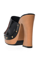 AMANDA SLIP ON PATENT SANDAL IN BLACK