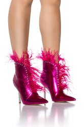 AZALEA WANG ALEJANDRA FUCHSIA FEATHER BOOTIE
