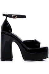 AZALEA WANG BALI GLITTER CHUNKY SANDAL IN BLACK PATENT
