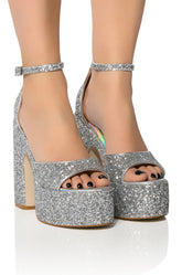 AZALEA WANG BALI GLITTER CHUNKY SANDAL IN SILVER