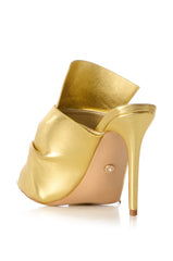 AZALEA WANG CANDY COATED MULE SANDAL IN GOLD