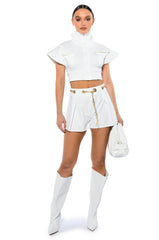 BETTER DAYS FLOUNCE SHORT WITH CHAIN BELT