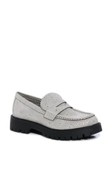 GENTLY EMBELLISHED LOAFER IN SILVER