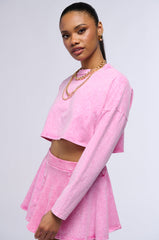 THE PINK COSMOS MINERAL WASH CUT OFF LONG SLEEVE TEE