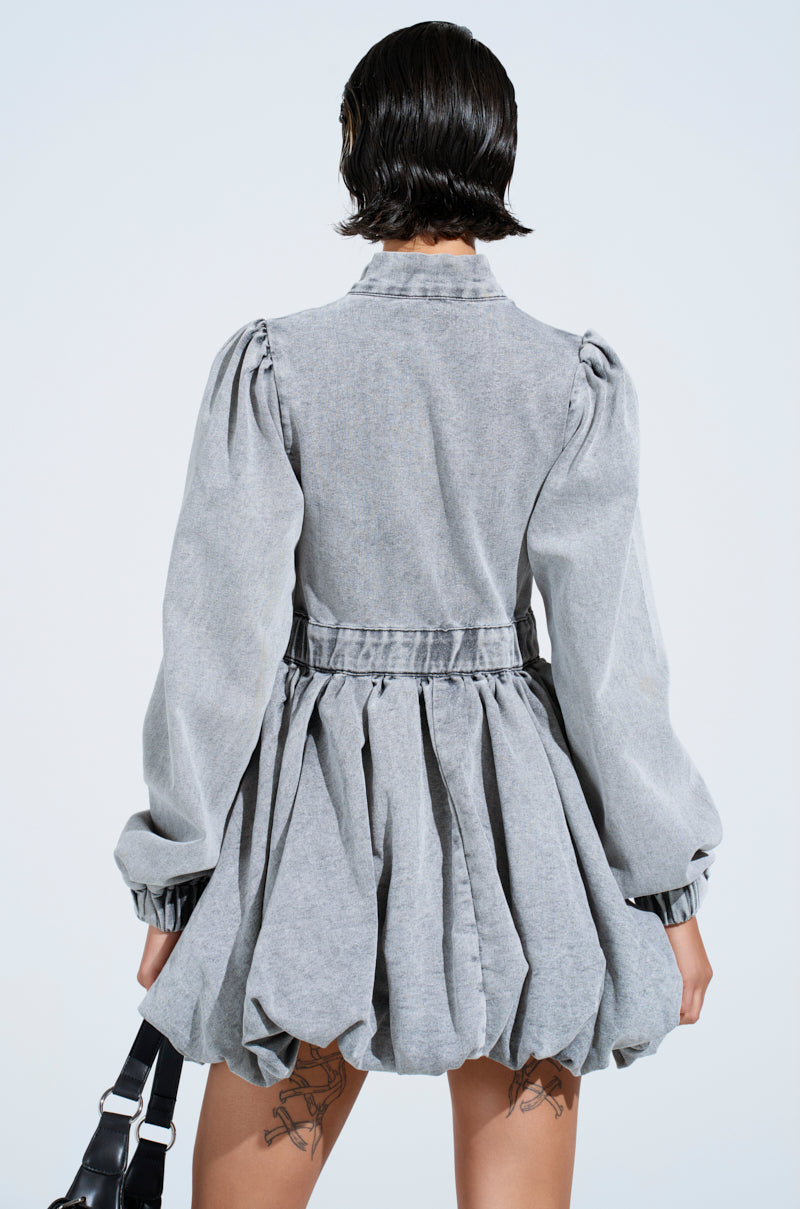 PASS THE BUBBLY DENIM MINI DRESS IN LIGHT GREY