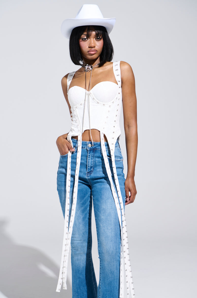 DONT THINK ABOUT IT LACE CORSET