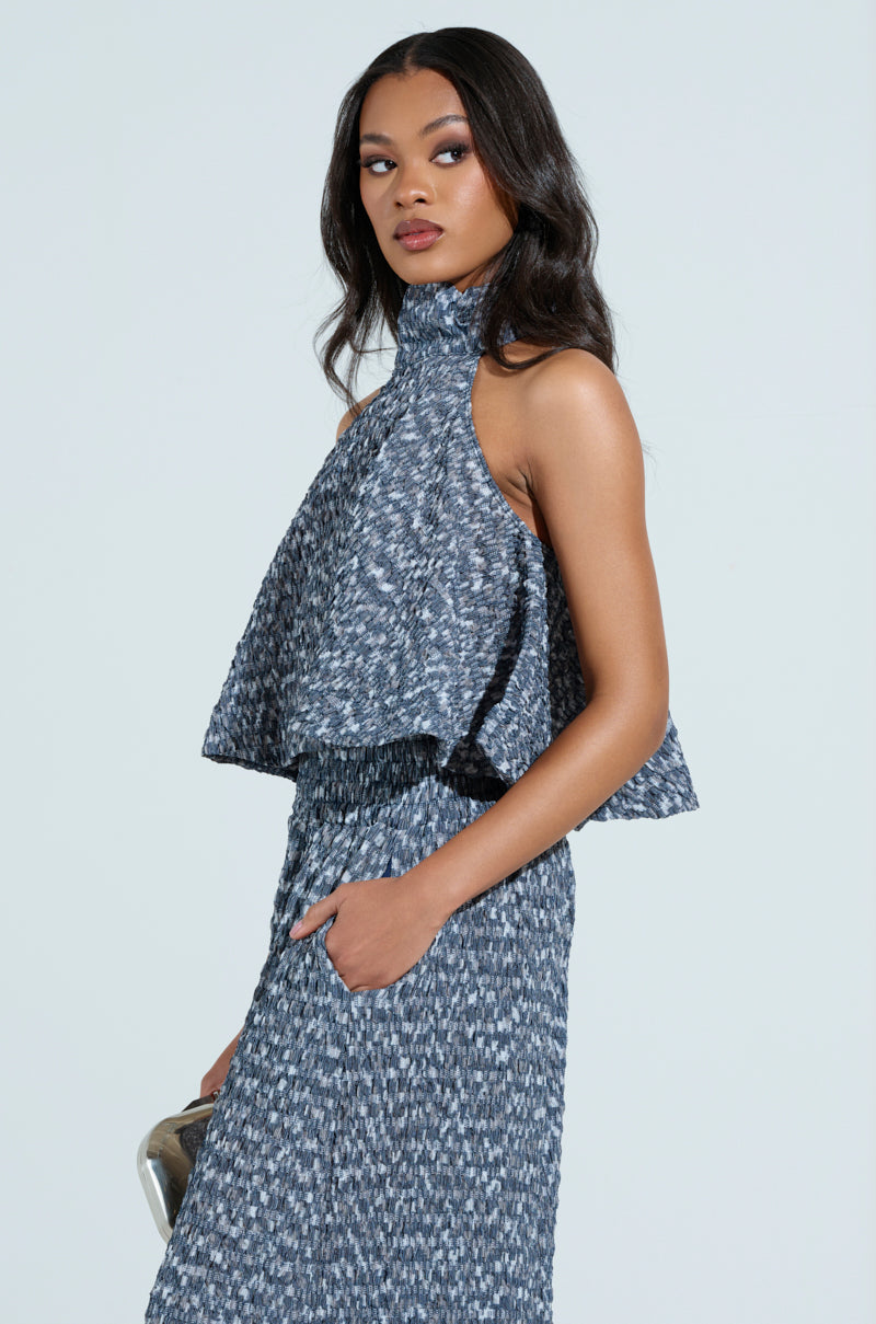 MULTI TEXTURED SLEEVELESS PEPLUM TOP