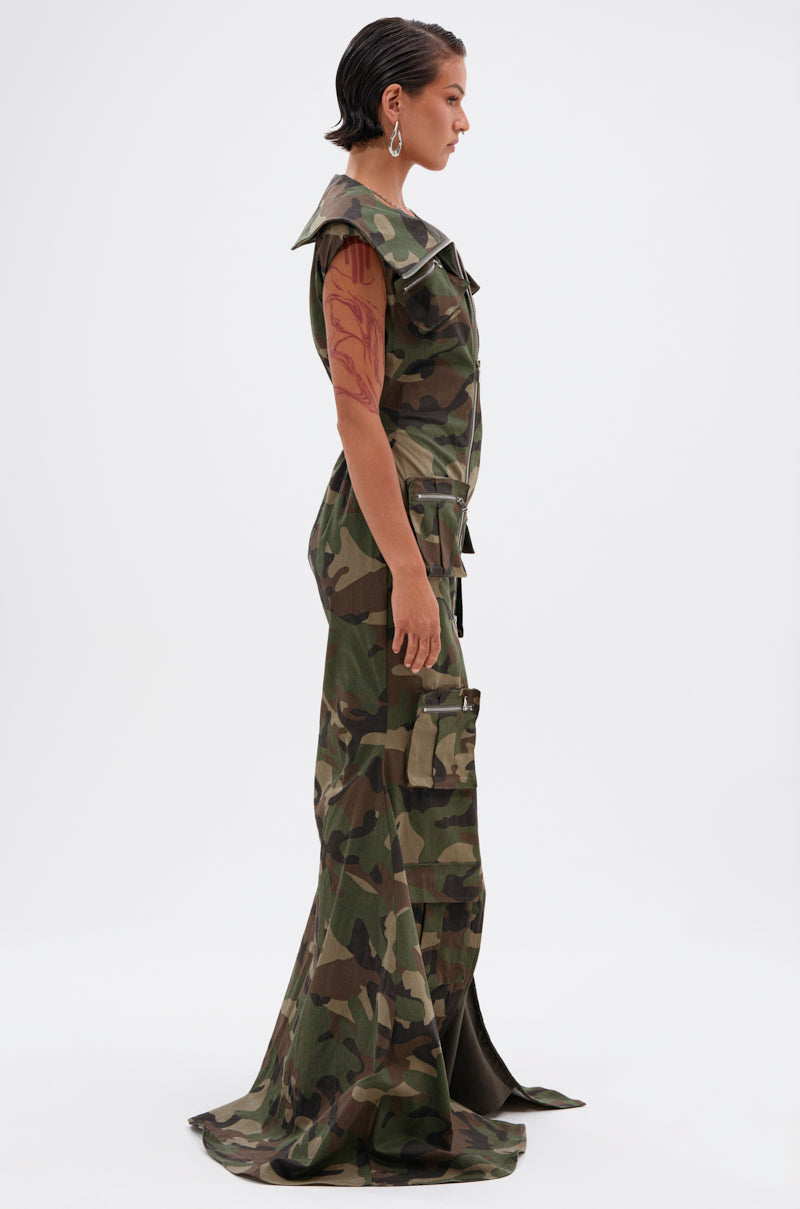 NOW YOU SEE ME CAMO PRINT MAXI DRESS