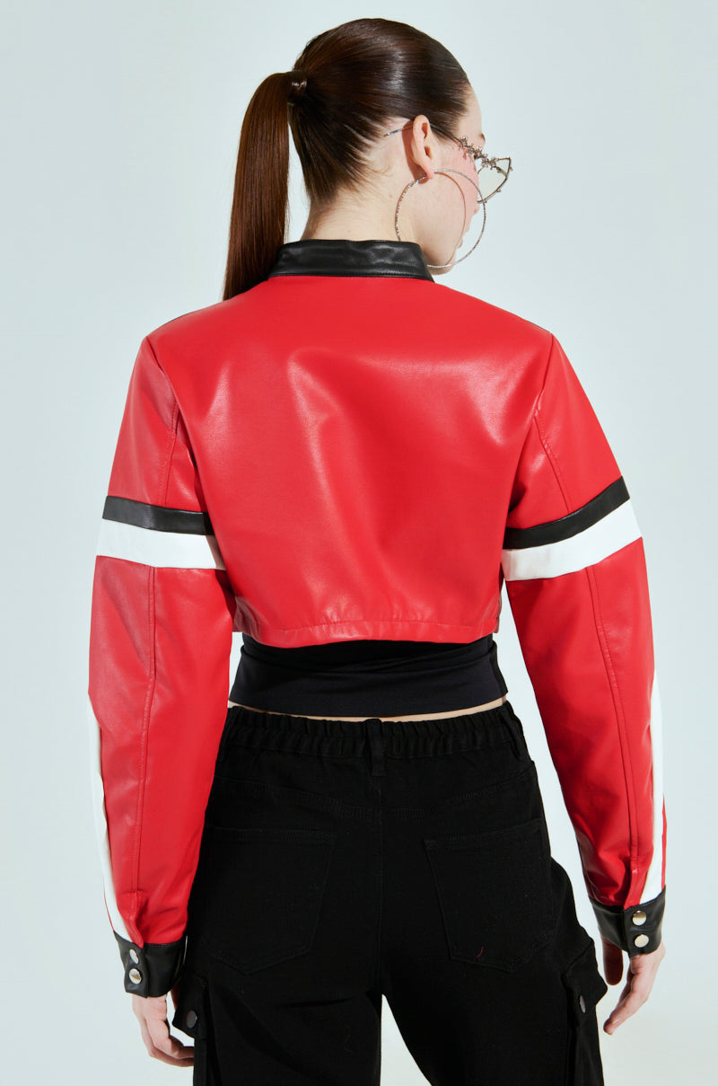 ACE CROPPED GRAPHIC MOTO
