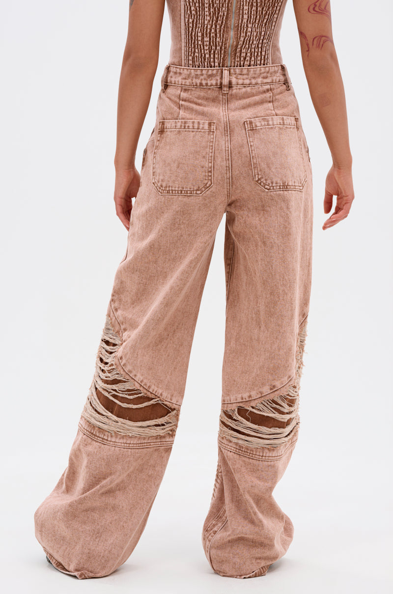 NEW ITEM DISTRESSED DENIM JEAN