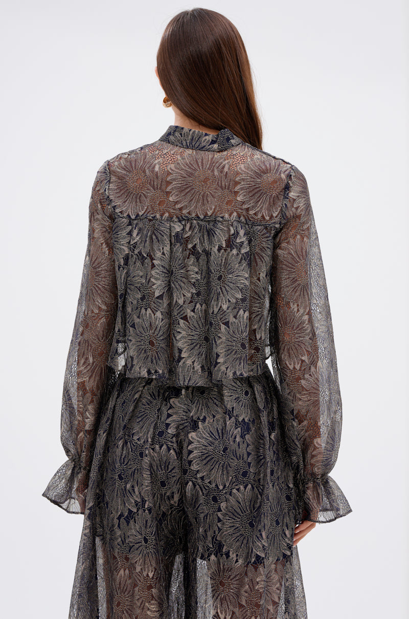 BEST GUEST LACE CROP BLOUSE