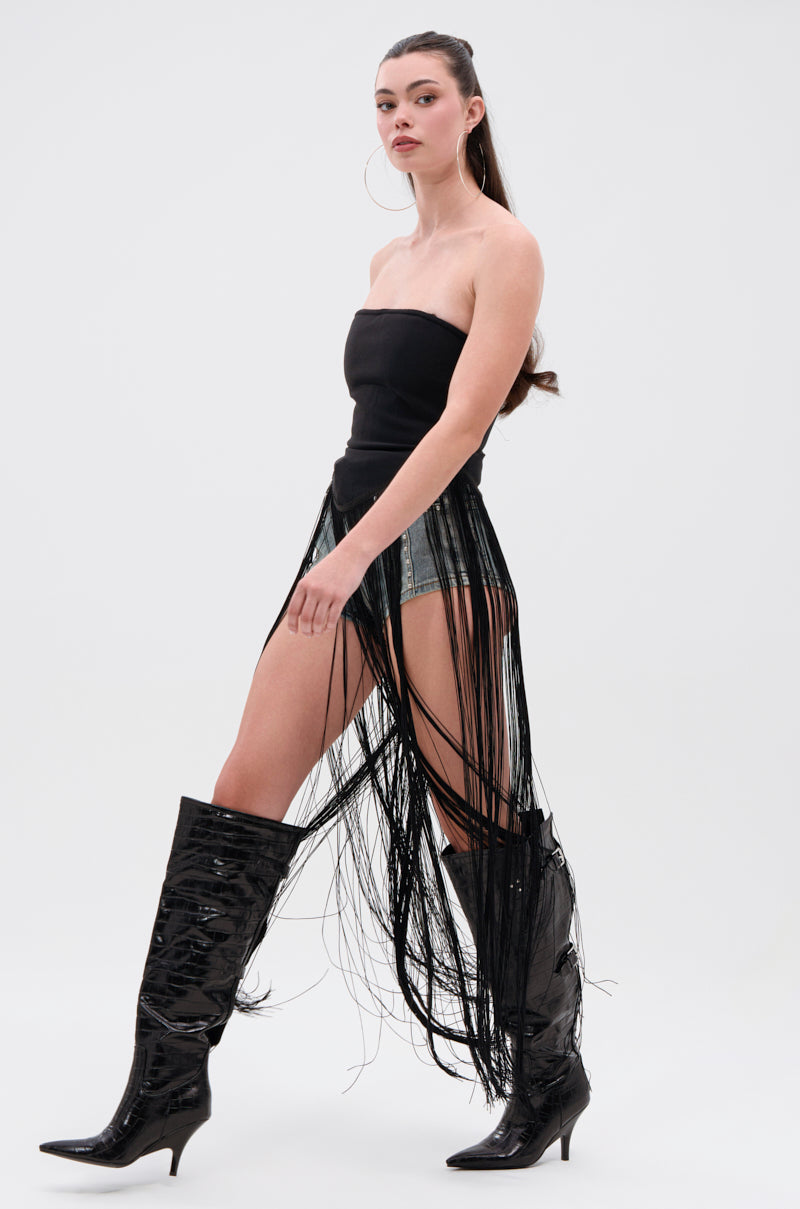 GONNA LOVE ME FRINGE TOP