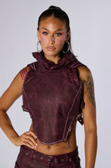 DESERT VIBE SLEEVELESS PU TOP IN BURGUNDY