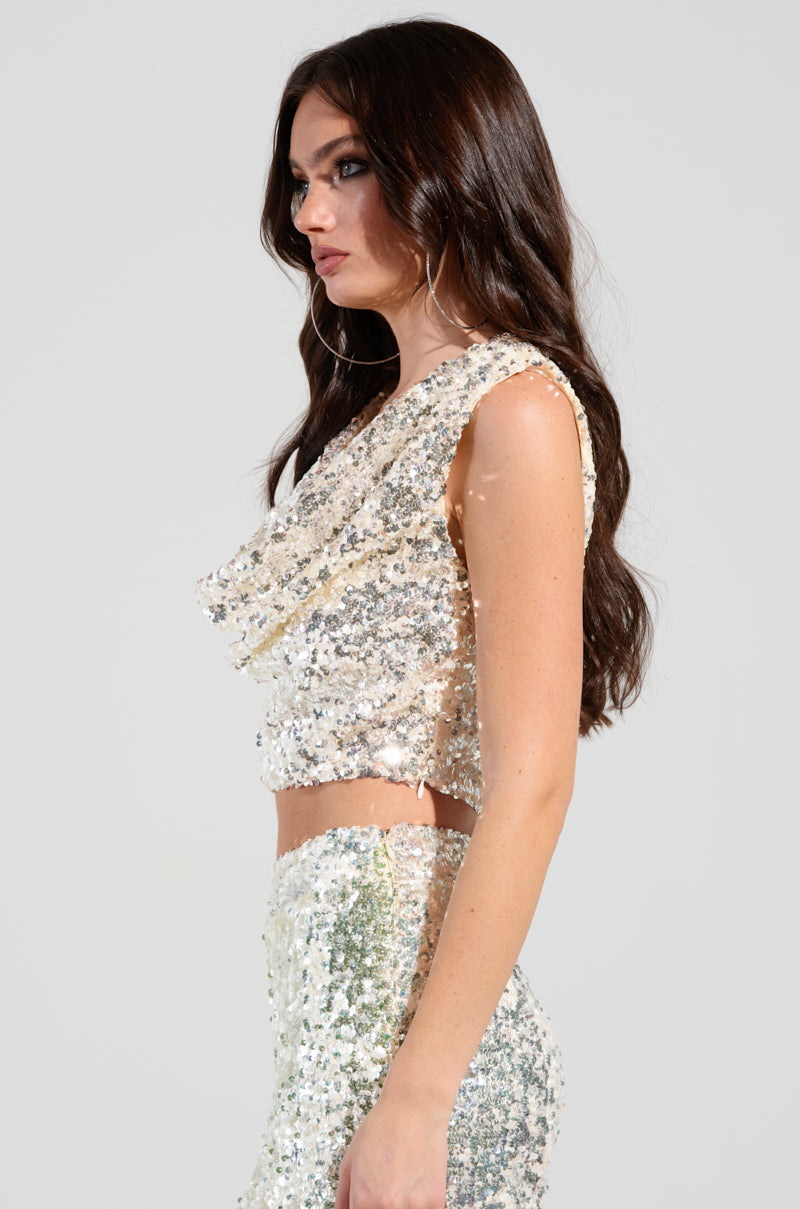STAR OF THE SHOW SEQUIN CROP TOP