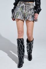 MOVIN DIFFERENT MINI SKIRT