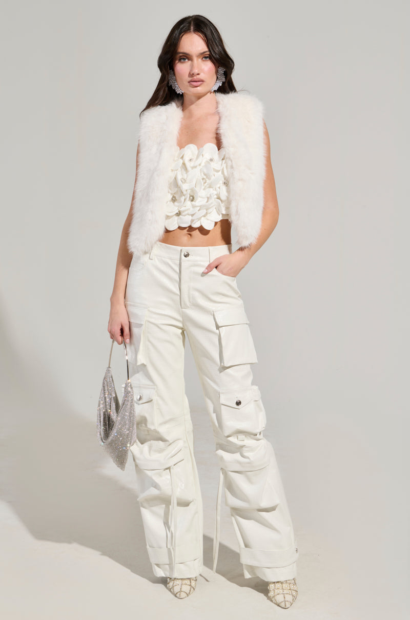 LIGHTS OUT FAUX FUR VEST IN WHITE