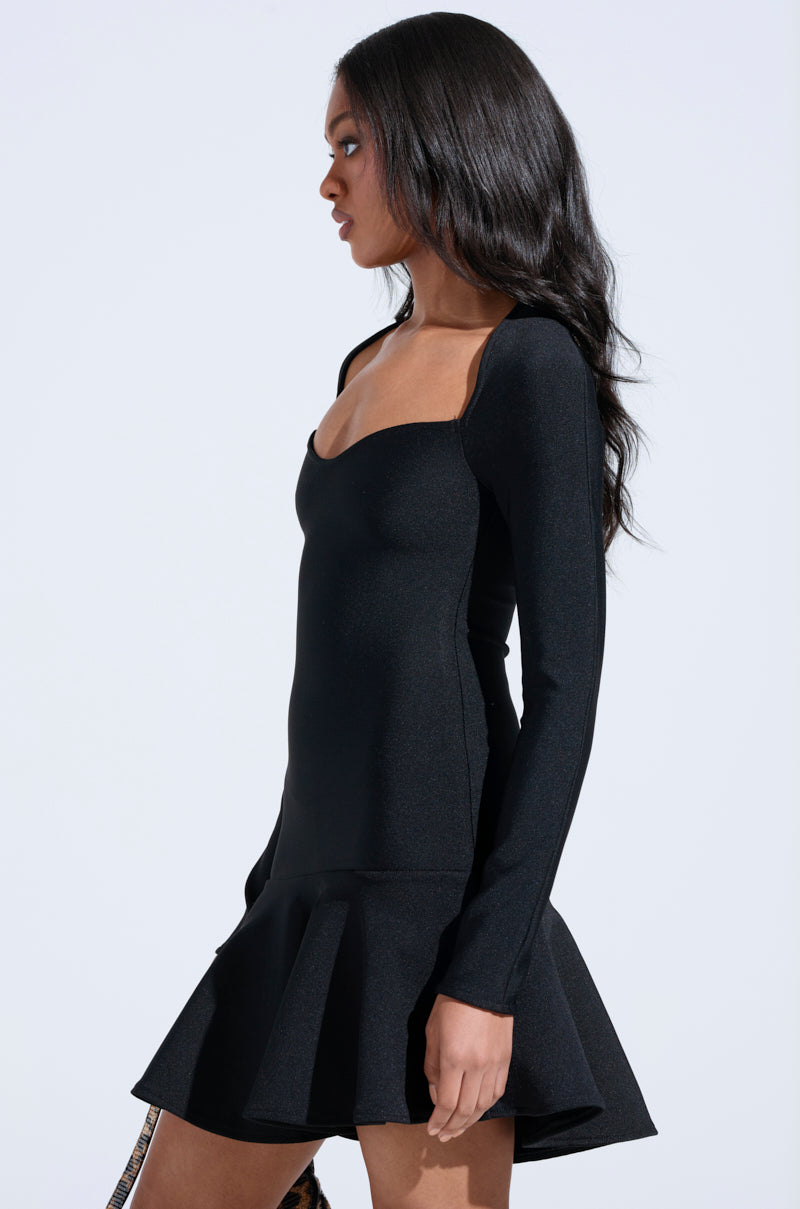 IN THE MOOD BANDAGE MINI DRESS