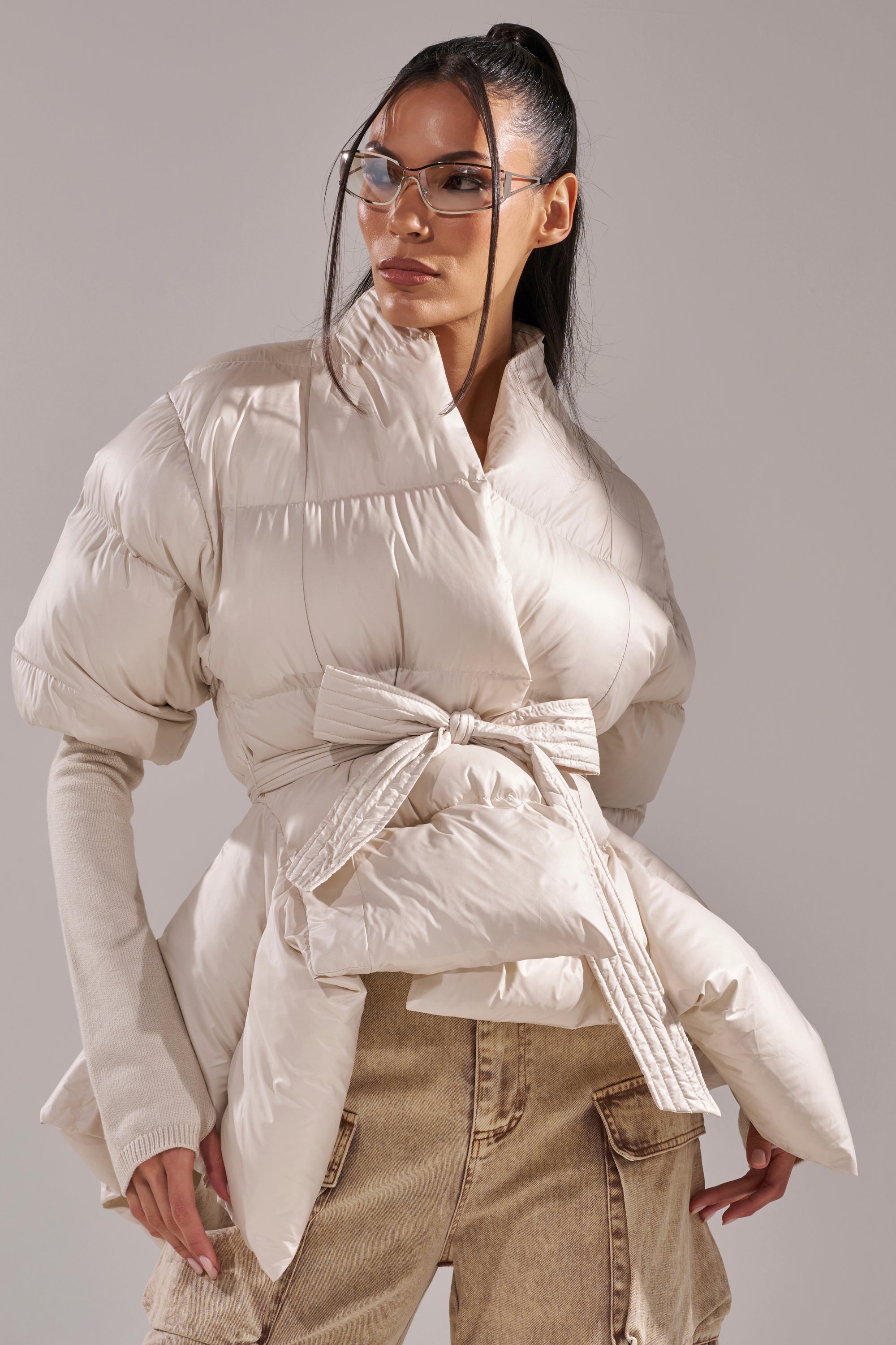 RIB SLEEVE PEPLUM PUFFER IN IVORY