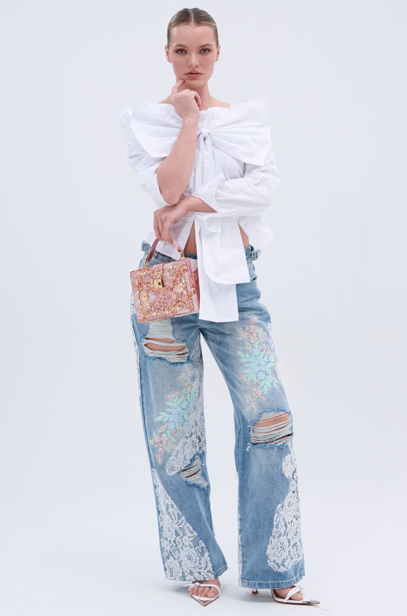 PICKING PETALS FLORAL AND LACE DETAIL DENIM PANTS