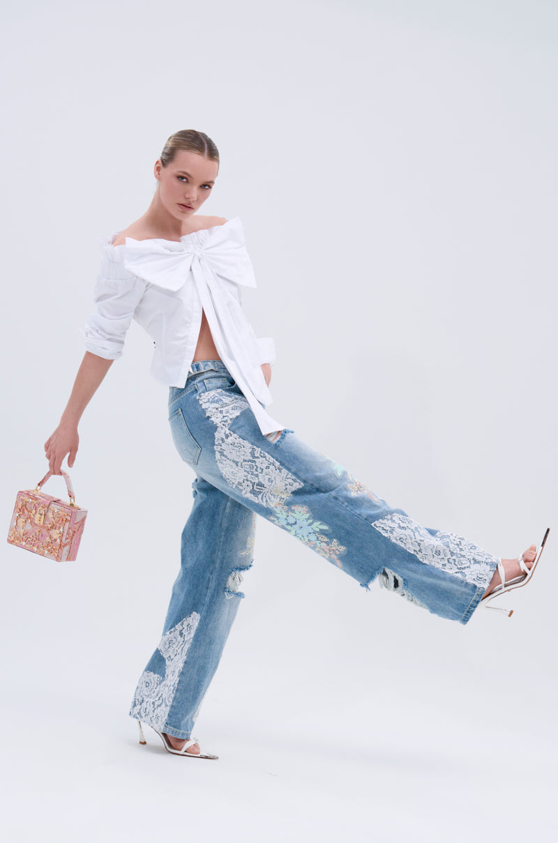 PICKING PETALS FLORAL AND LACE DETAIL DENIM PANTS