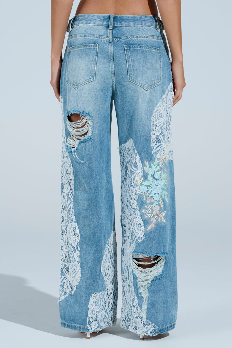 PICKING PETALS FLORAL AND LACE DETAIL DENIM PANTS