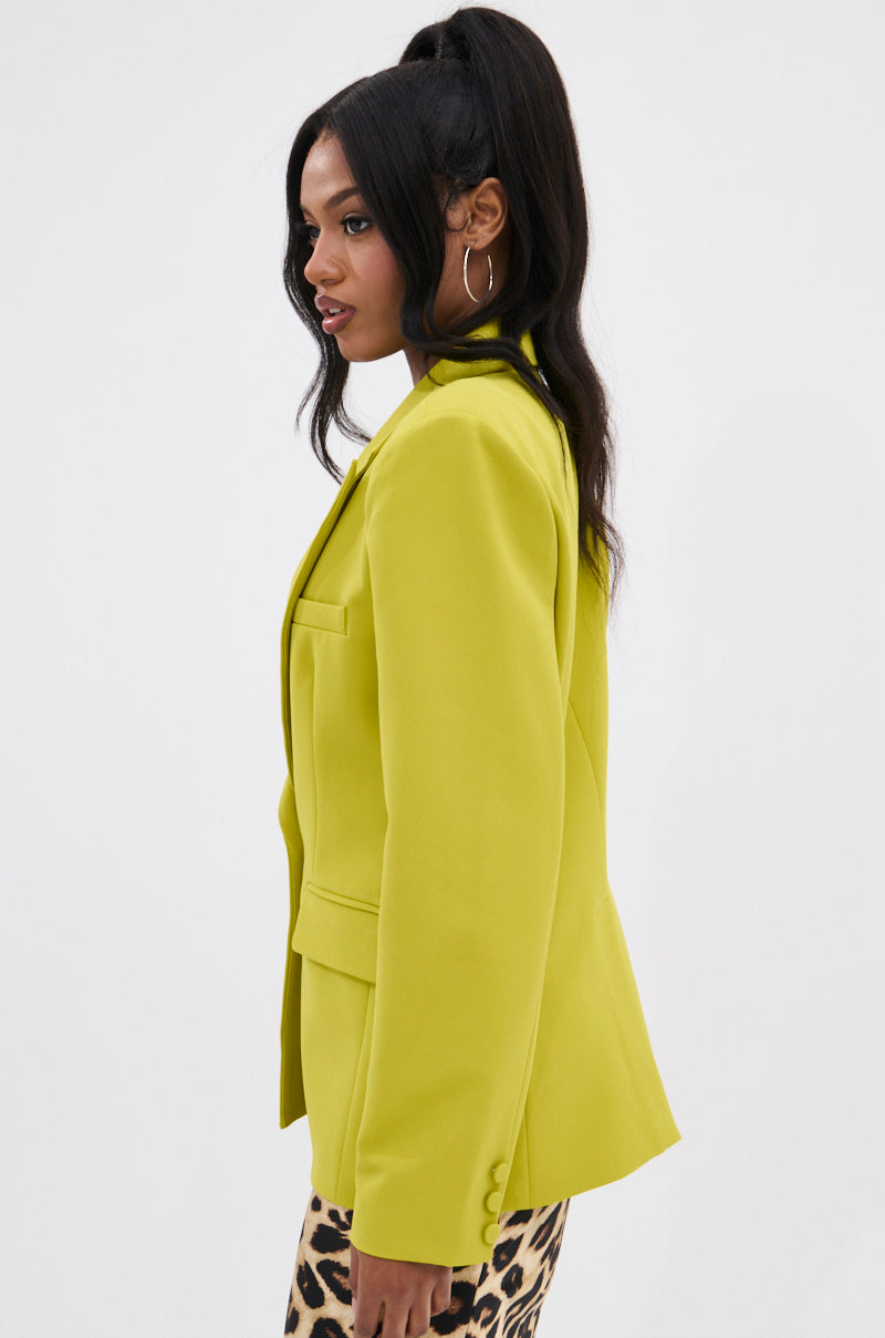 IRIS BLAZER IN CHARTREUSE
