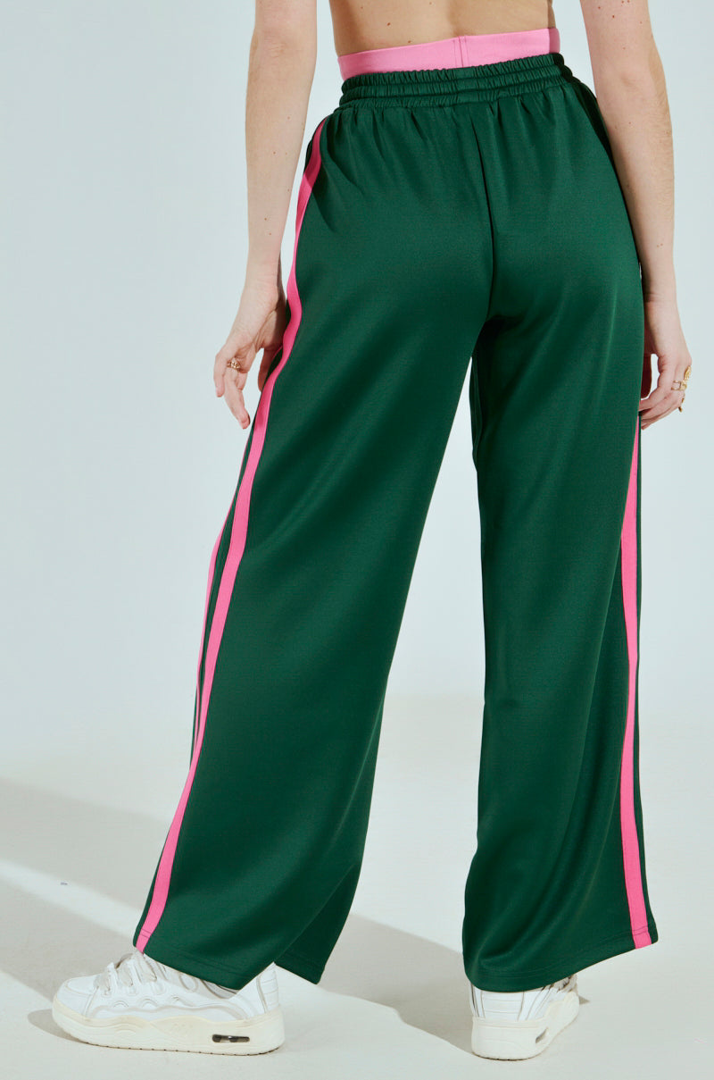 PLAY WITH ME WIDE LEG JOGGER