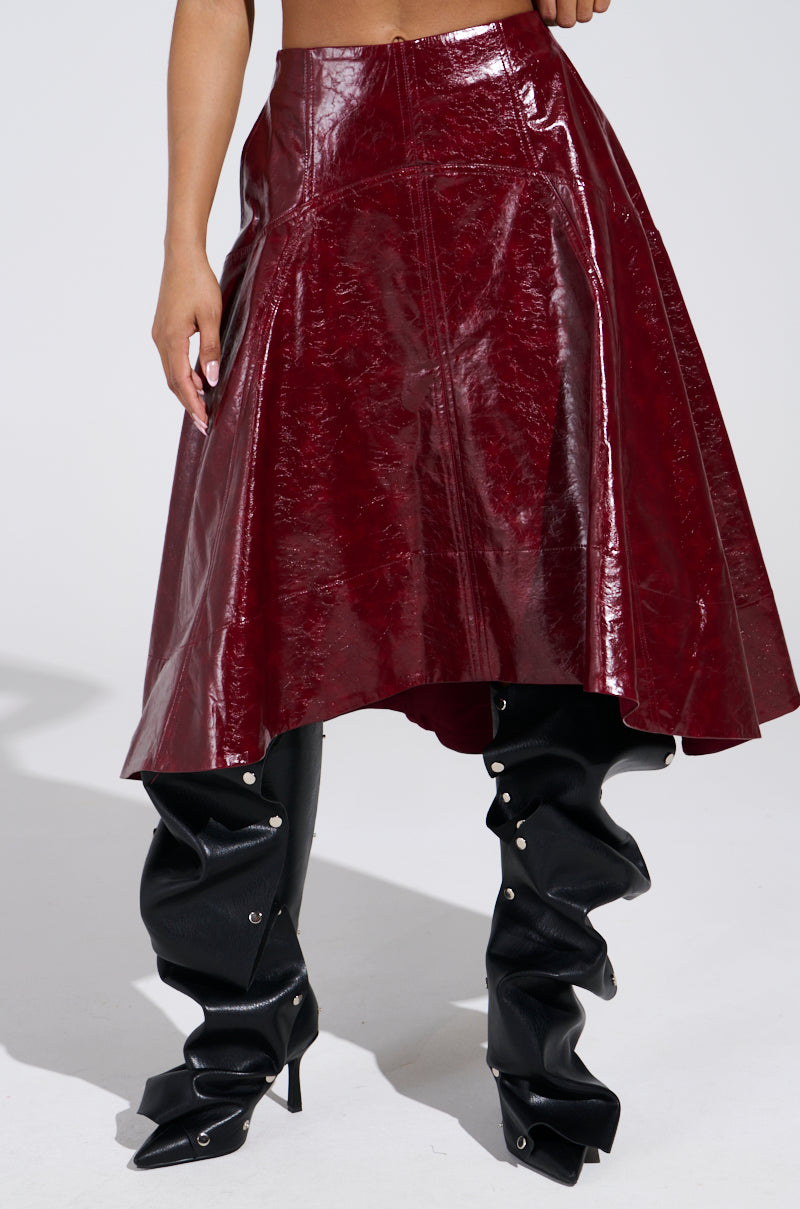 THINK ABOUT IT FAUX LEATHER MIDI SKIRT IN BURGUNDY