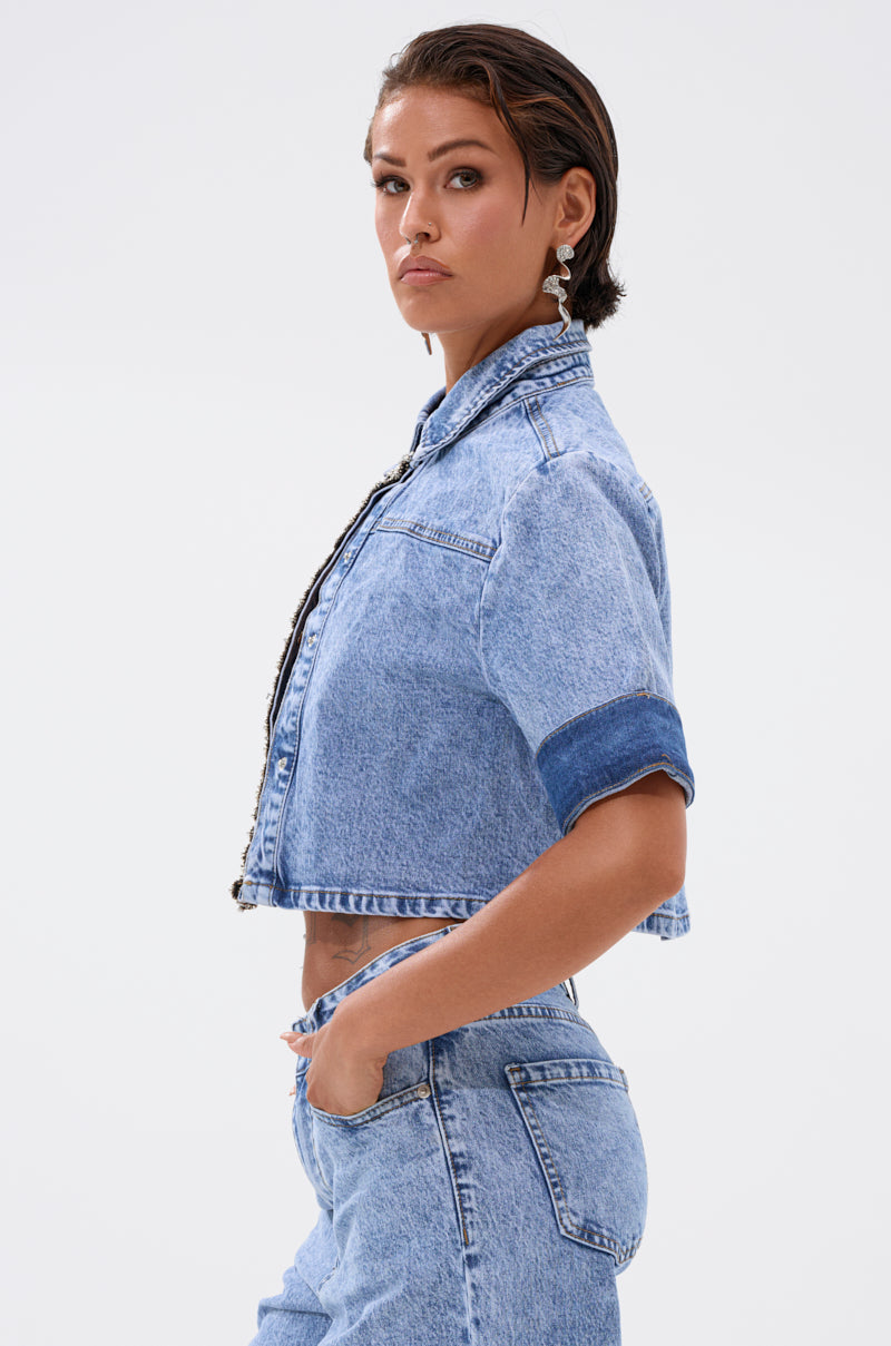 ELEVATED DENIM BUTTON DOWN