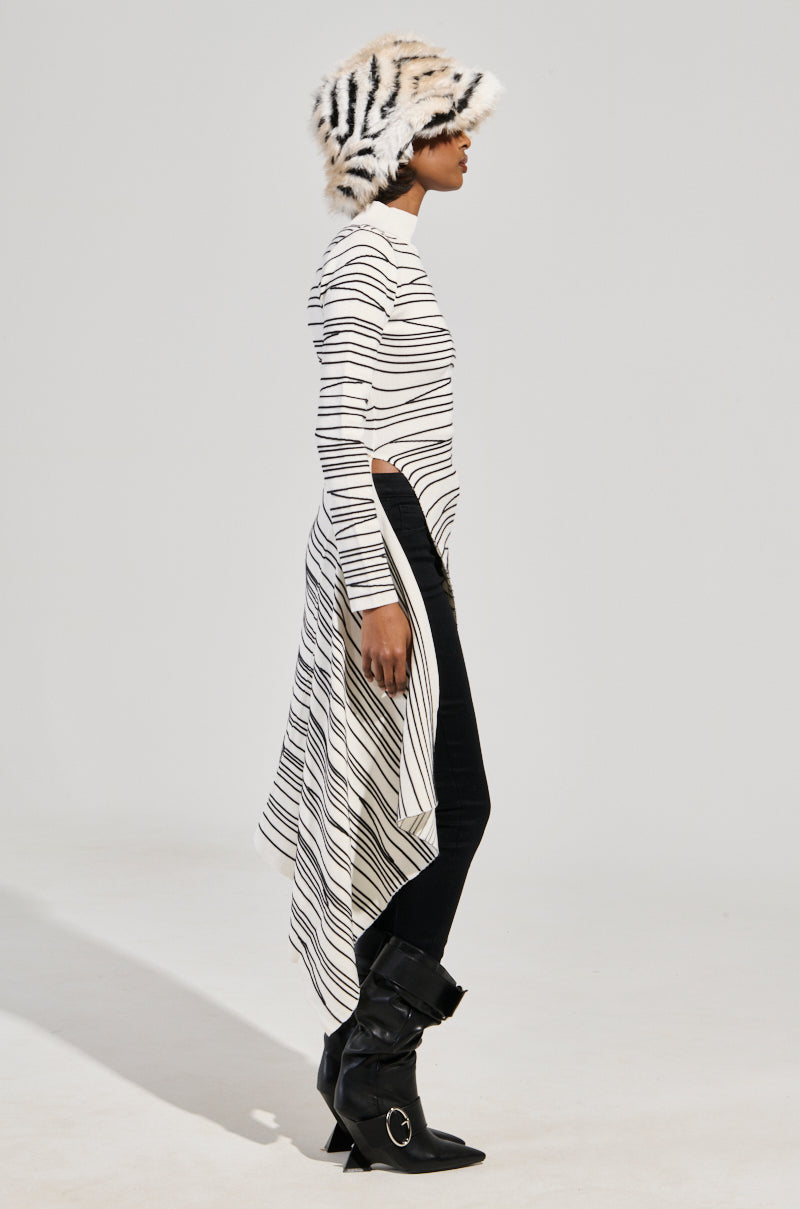 ISA HIGH LOW SEXY SLIT STRIPED SWEATER IN WHITE