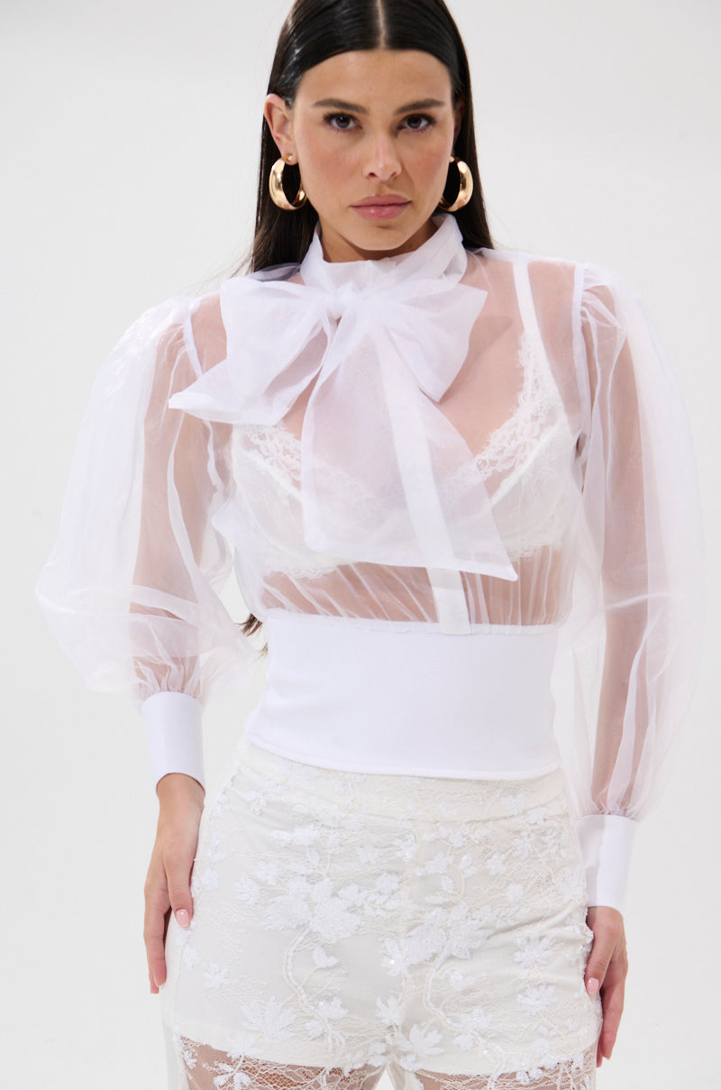 DANCE AND SHAKE BLOUSE WITH BOW IN WHITE