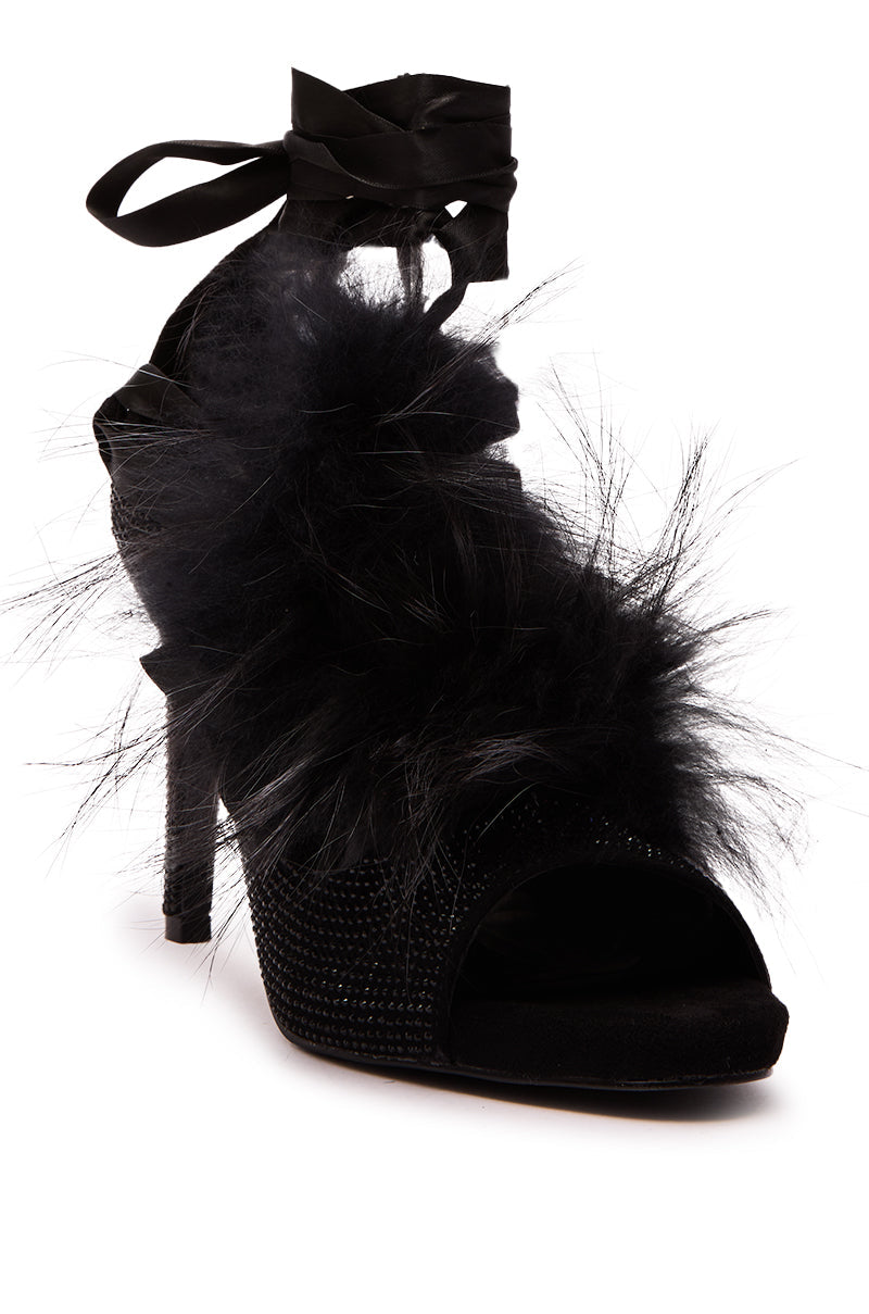 AZALEA WANG ANTIRI BLACK SPARKLE AND FUR SANDAL