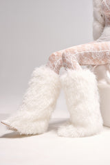 AZALEA WANG ARETE WHITE FUR STILETTO BOOT