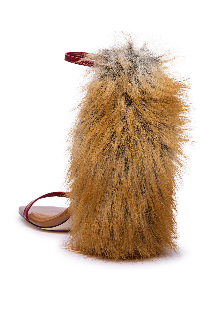 AZALEA WANG ARETTE RED FOX FUR CHUNKY HEEL STRAP SANDAL