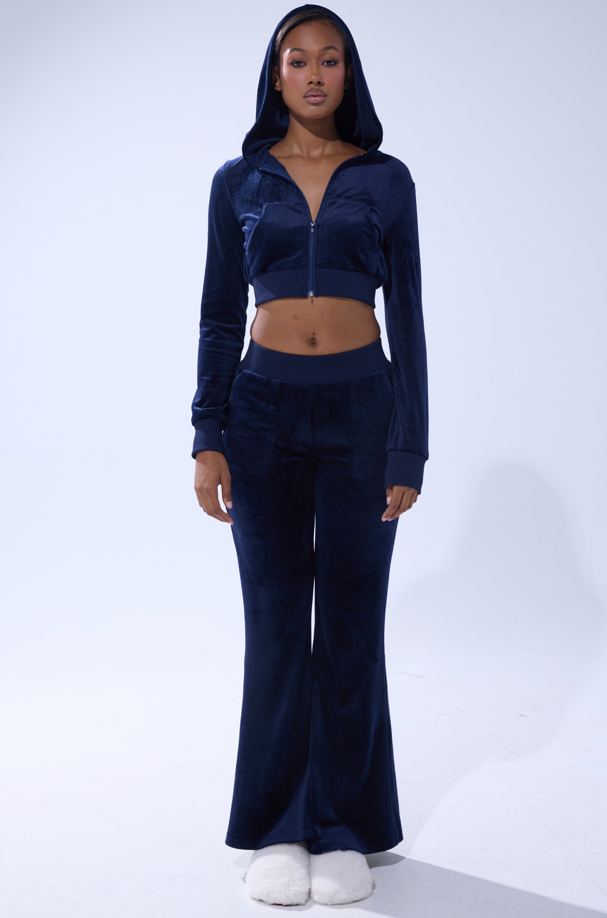 TAYLOR STRAIGHT LEG JOGGER IN NAVY