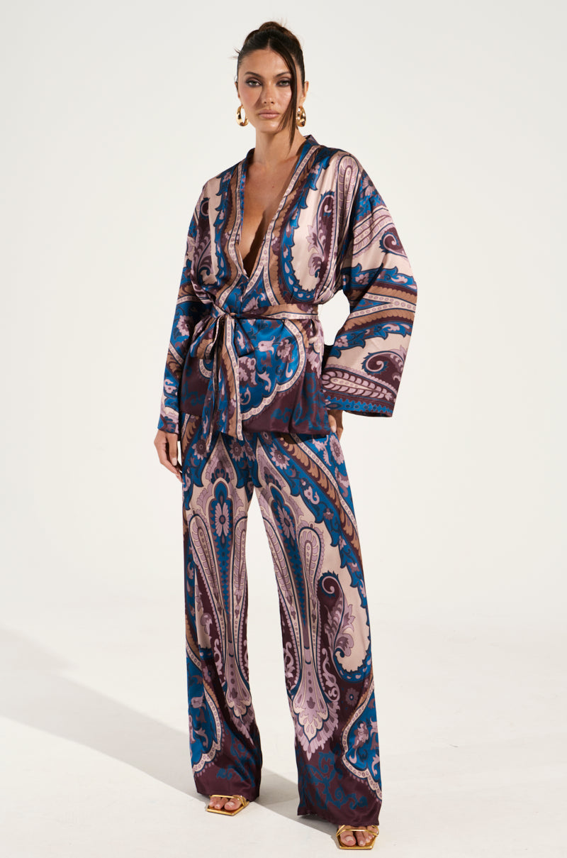 DREAMING ABOUT YOU BLOUSE