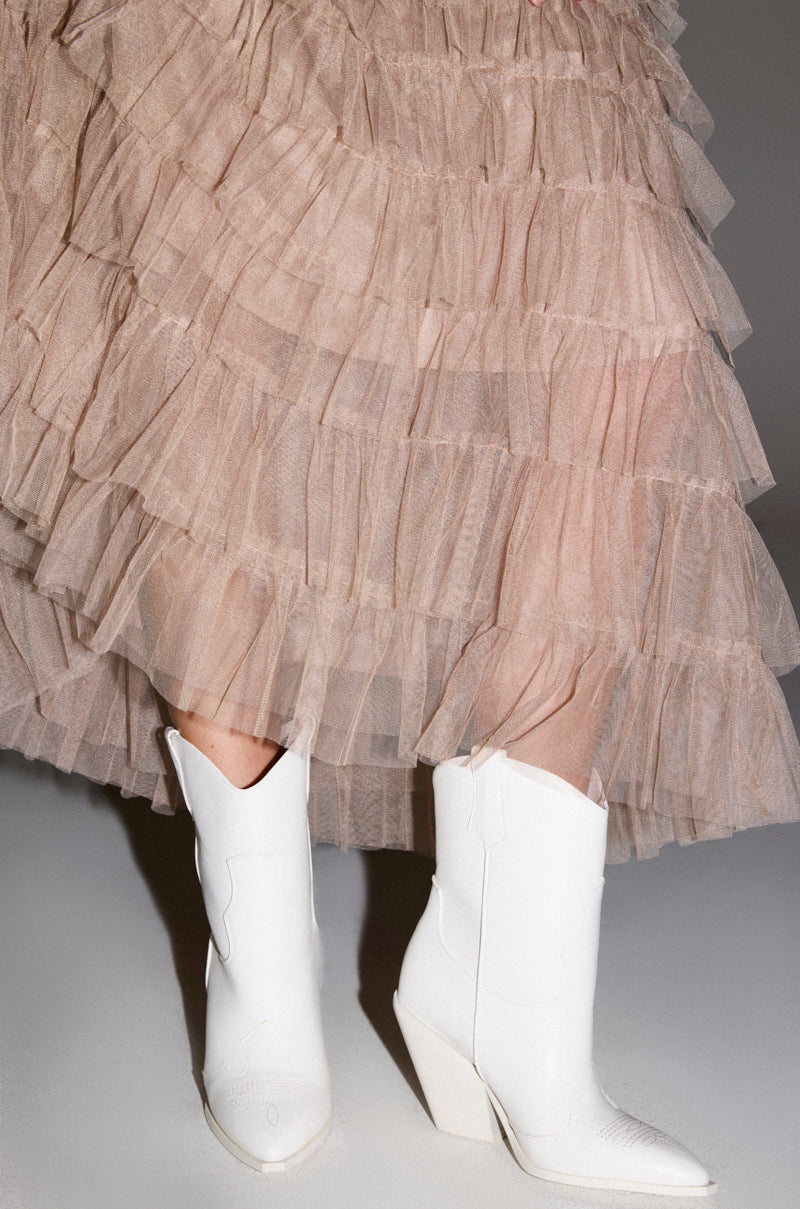 AZALEA WANG BRIGGITTA WHITE WESTERN COWBOY BOOTIE